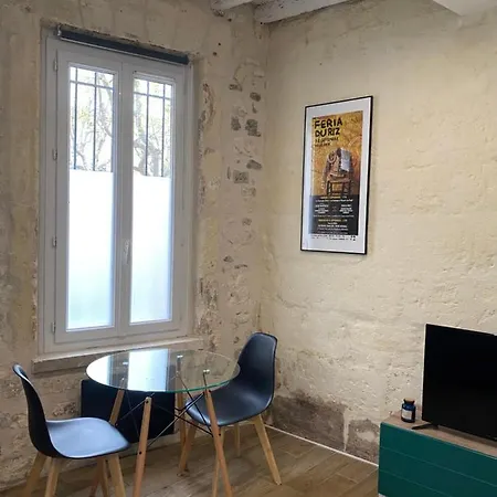 Nuit A La Roquette, Arles Apartment Exterior photo