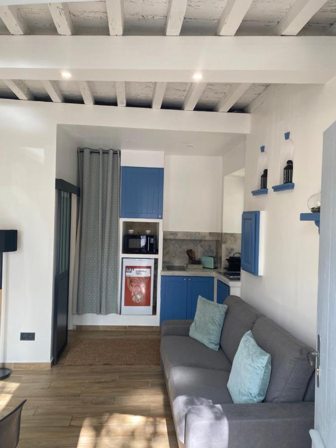 Apartment Nuit A La Roquette, Arles